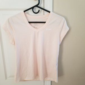 Nike Dri-Fit Slim Fit Tennis Tee Medium Peach Color